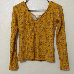 Holister Woman too full sleeve